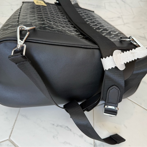 Off-Brand Black Pattern Backpack - Picture 10 of 10